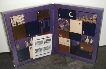 Ein früherer Ciaté Adventskalender, aufgeklappt.
