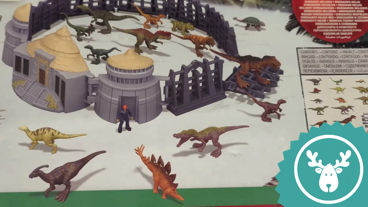 Aus den Teilen lässt sich das legendäre Besucherzentrum mitsamt Zaun für tolle Dino-Abenteuer zusammenstellen.