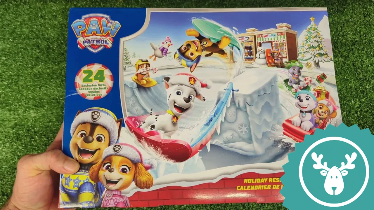 Die bunte Vorderseite stimmt mit fröhlichen Winterszenen der beliebten Hundewelpen auf die Weihnachtszeit ein.