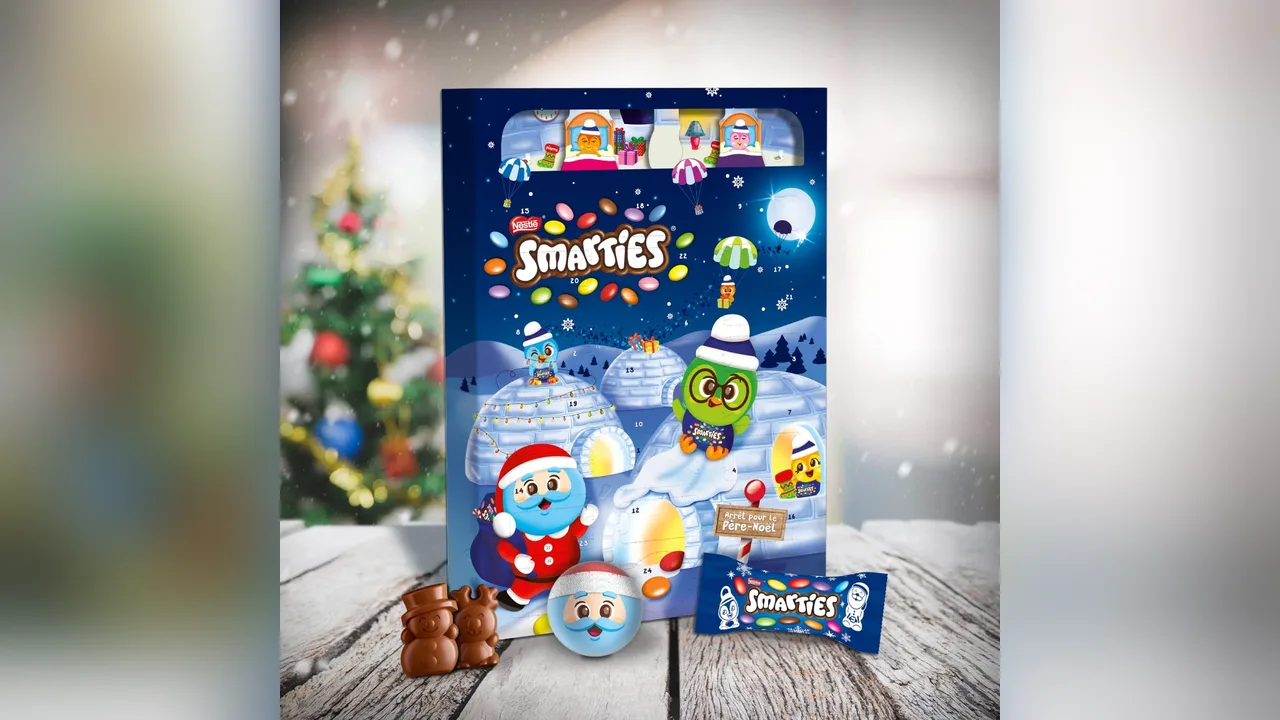 Die Schokofiguren sind mit Mini-Smarties gefüllt.