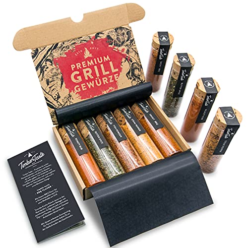 TIMBER TASTE® Grill Gewürze Geschenkset Männer - 5 erlesene BBQ Grillgewürze inkl. Rezepte - Grill Zubehör Geschenke für Männer - Besonderes Gewürze Set für Ihn - Geschenke für Erwachsene - Gewürzset